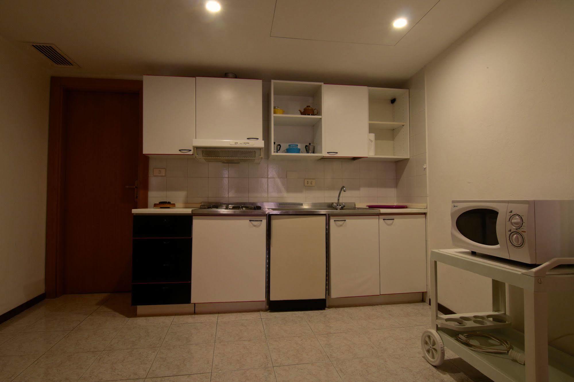 Mama Apartments Riva del Garda Exterior photo